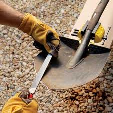 Garden Tool Maintenance – Taking Care of all Of your Gardening Tools Year Around