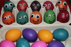 45 Unique Ways to Decorate Eggs