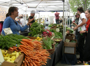 Ballard_Farmers'_Market_-_vegetables