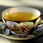 How to Make Cinnamon Honey Tea